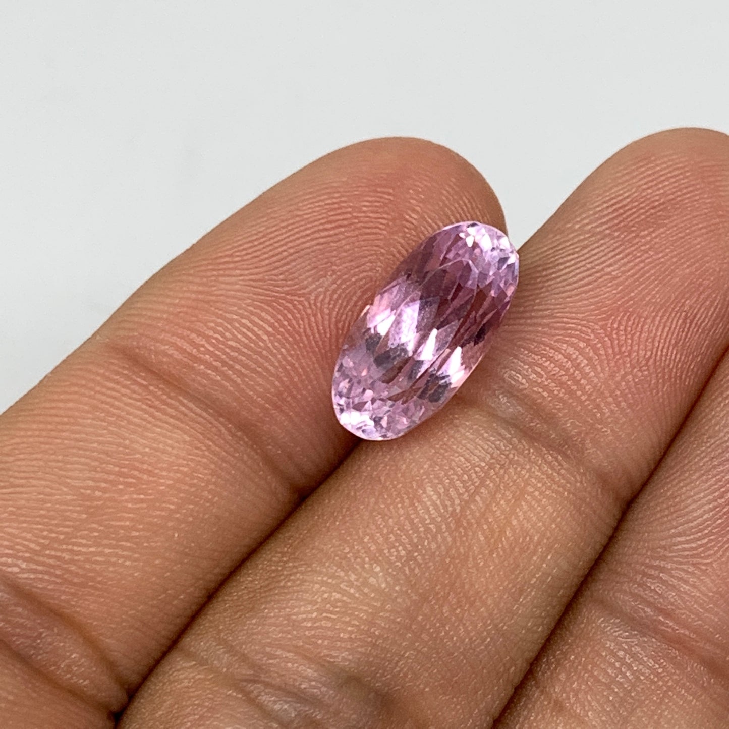 6.39cts, 14mmx7mmx7mm,Heated Kunzite Crystal Facetted Stone @Afghanistan,CTS235