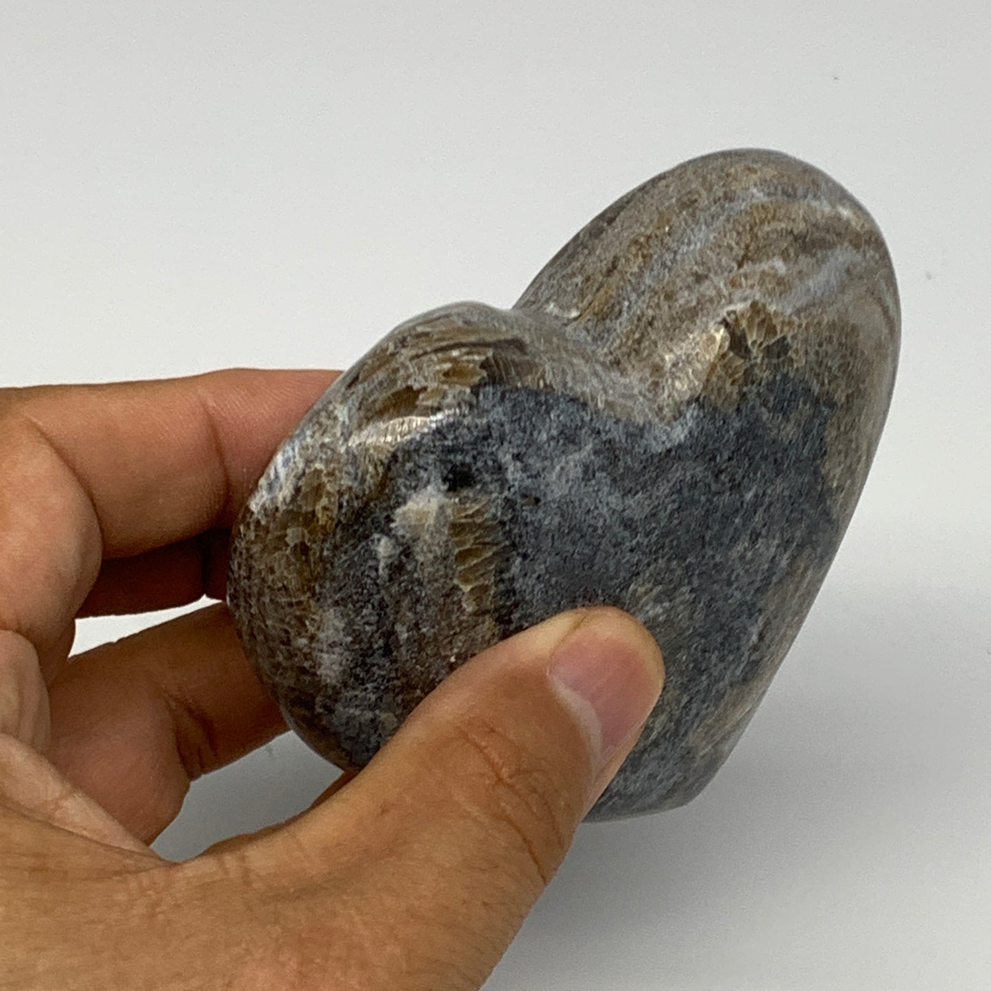 235.6g,3"x3.3"x1.2" Natural Chocolate Gray Onyx Heart Polished @Morocco,B18832