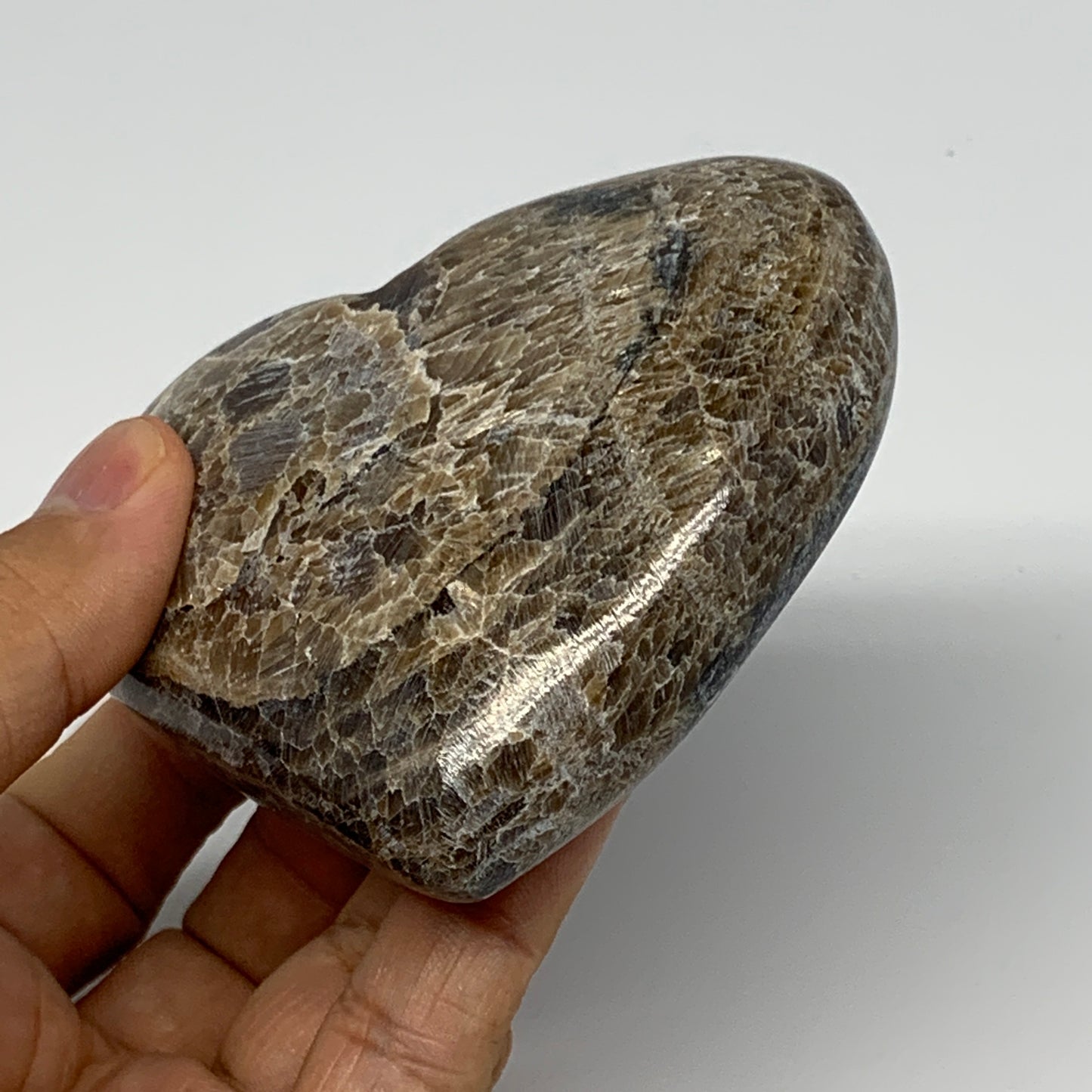 235.6g,3"x3.3"x1.2" Natural Chocolate Gray Onyx Heart Polished @Morocco,B18832