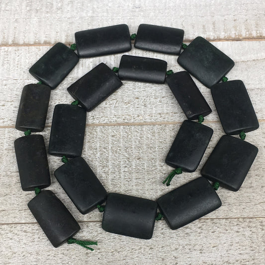 109.8g,25mm-31mm,17 Beads,Natural Serpentine Rectangle Beads Strand, 20", BN180