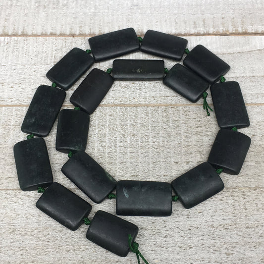 113.4g,24mm-32mm,17 Beads,Natural Serpentine Rectangle Beads Strand, 21", BN183