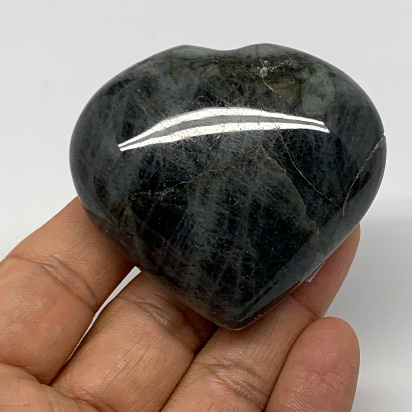 104.3g,2.1"x2.3"x1" Natural Labradorite Heart Small Polished Crystal, B22105