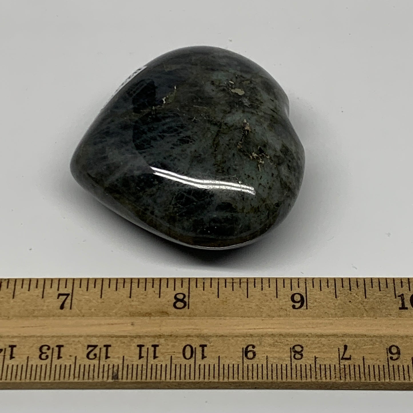 104.3g,2.1"x2.3"x1" Natural Labradorite Heart Small Polished Crystal, B22105