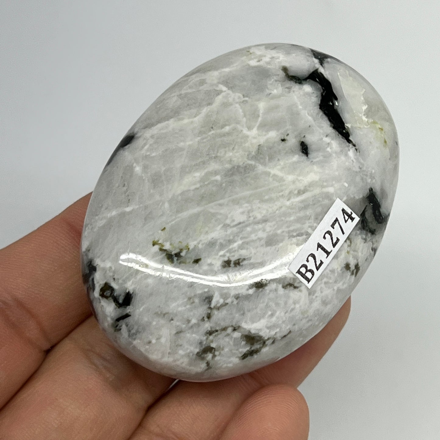 94.5g,2.4"x1.8"x0.8", Rainbow Moonstone Palm-Stone Polished from India, B21274