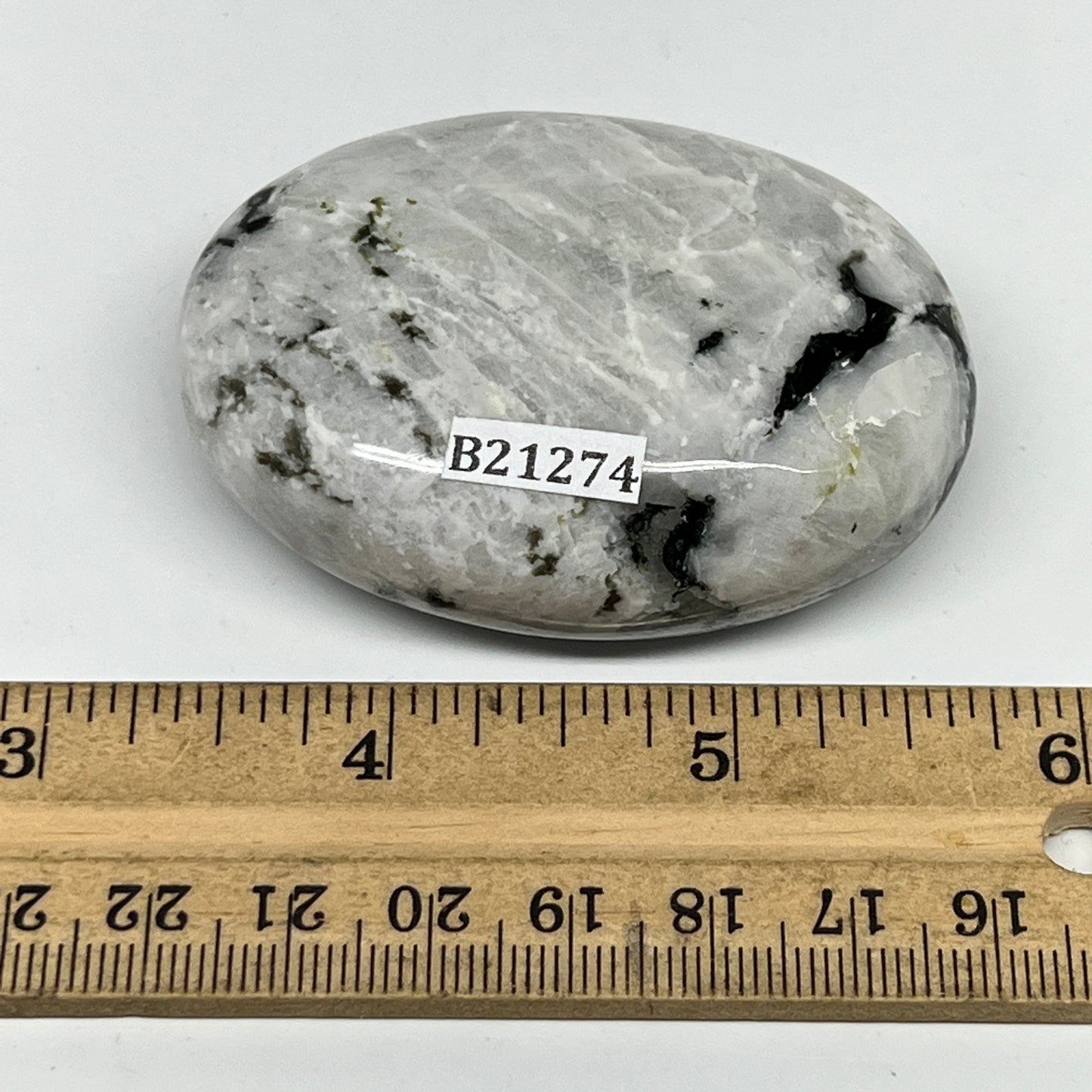 94.5g,2.4"x1.8"x0.8", Rainbow Moonstone Palm-Stone Polished from India, B21274