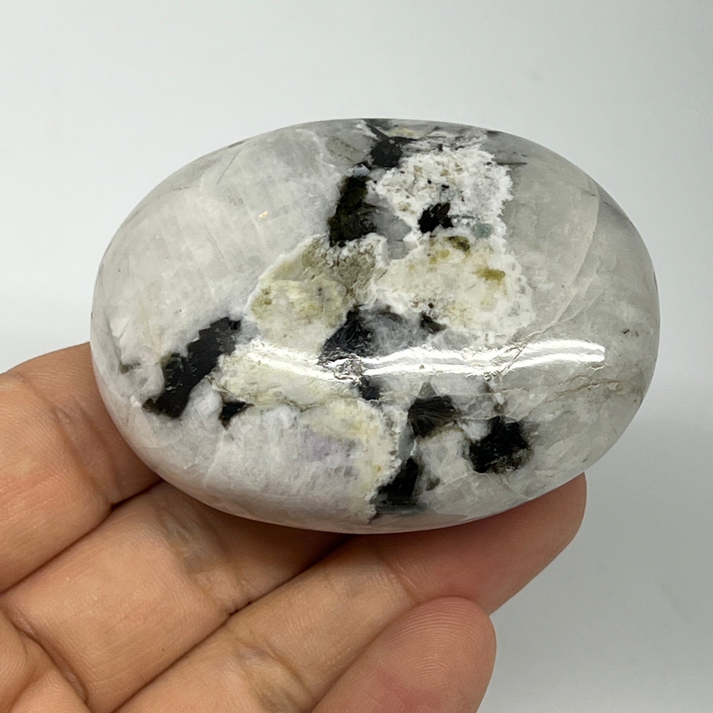 114.8g,2.4"x1.9"x1", Rainbow Moonstone Palm-Stone Polished from India, B21283