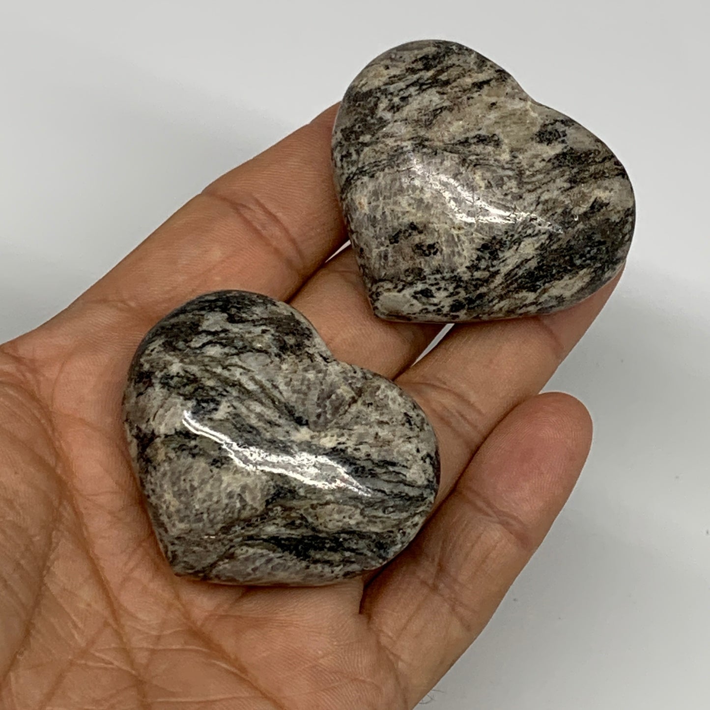 103.8g, 1.5"-1.5" 2pcs, Natural Jungle Jasper Heart Gemstones @Pakistan,B25245