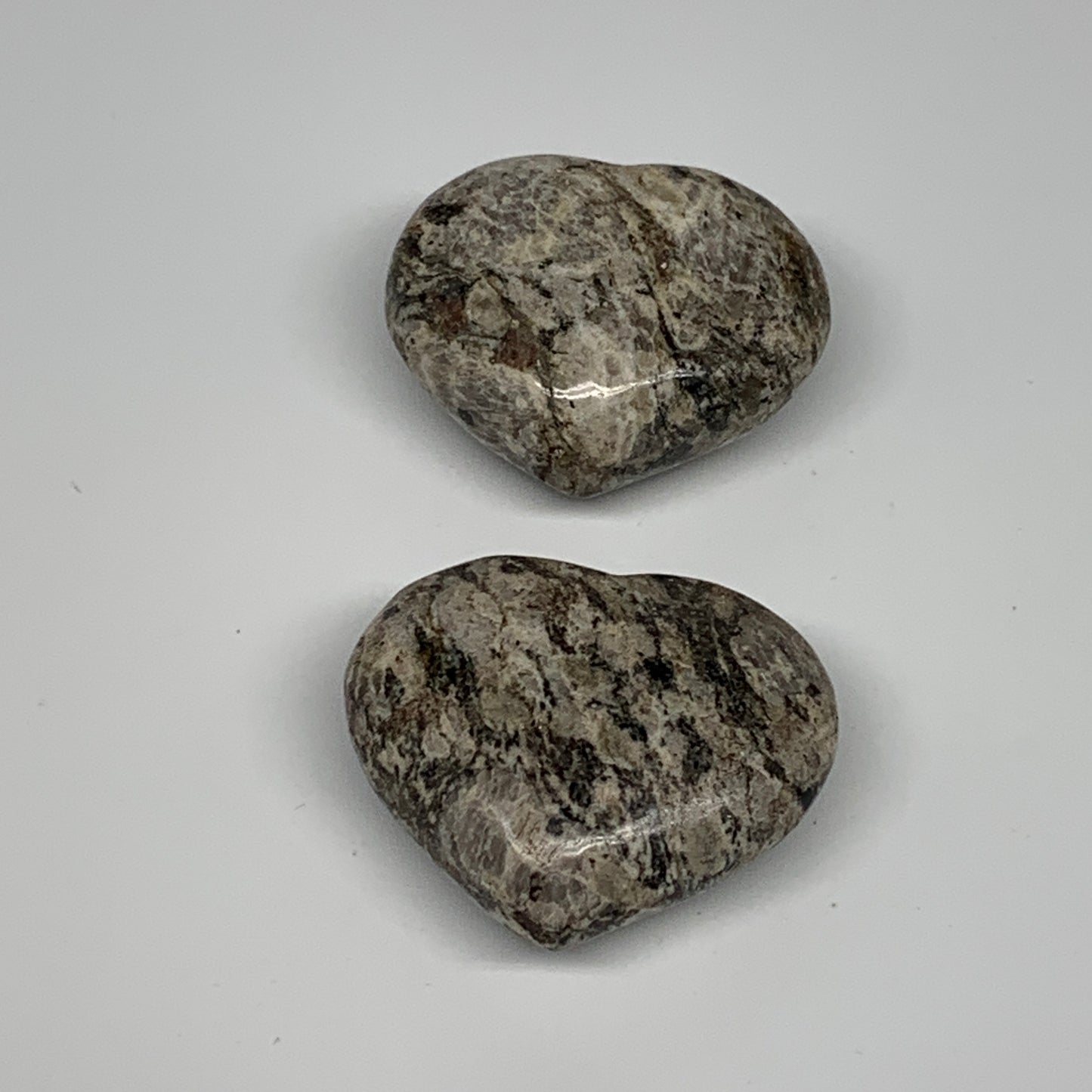 103.8g, 1.5"-1.5" 2pcs, Natural Jungle Jasper Heart Gemstones @Pakistan,B25245