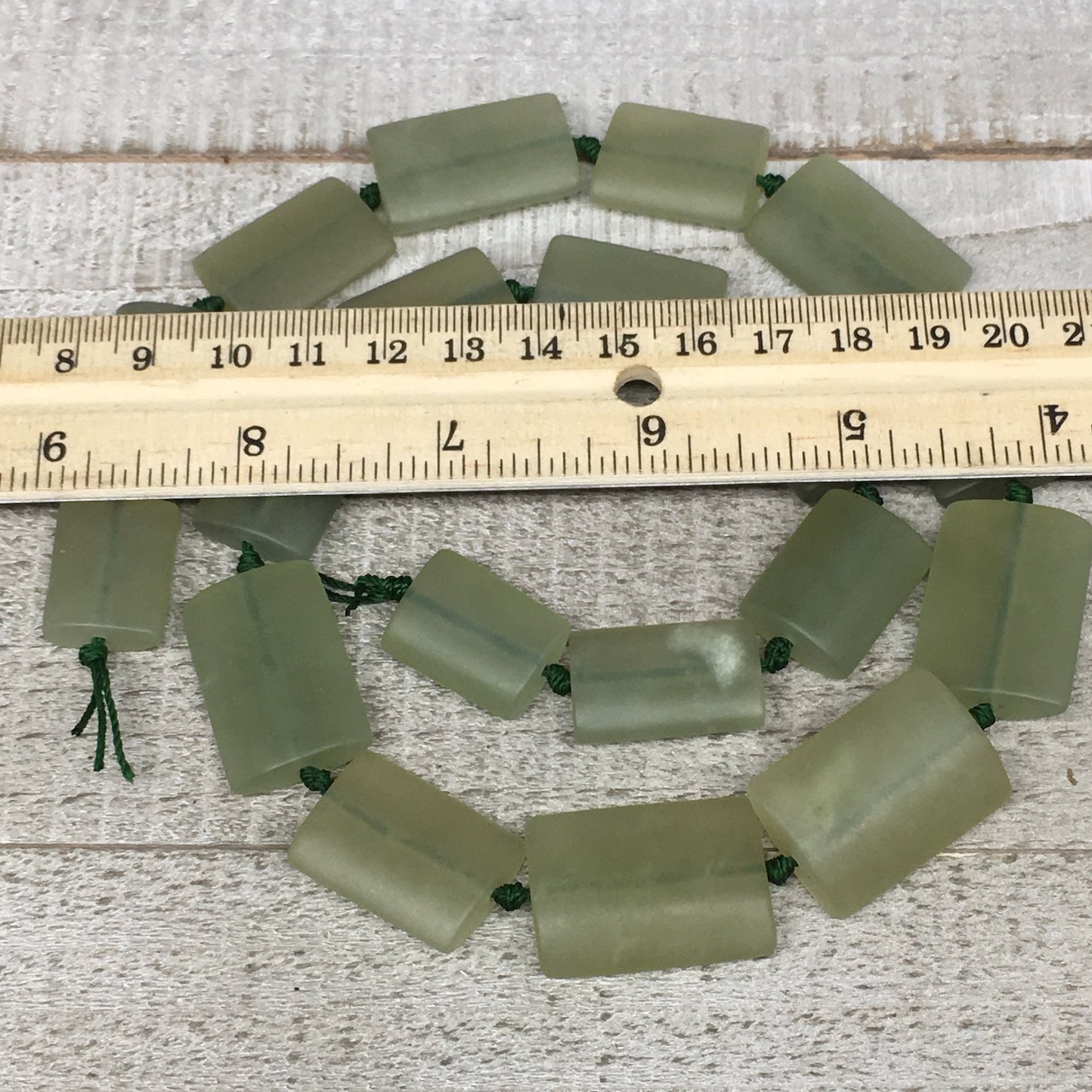 117.2g,20mm-28mm,19 Beads,Natural Serpentine Rectangle Beads Strand, 21", BN216