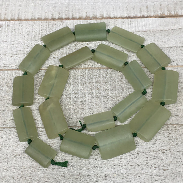116.6g,21mm-30mm,19 Beads,Natural Serpentine Rectangle Beads Strand, 22", BN219