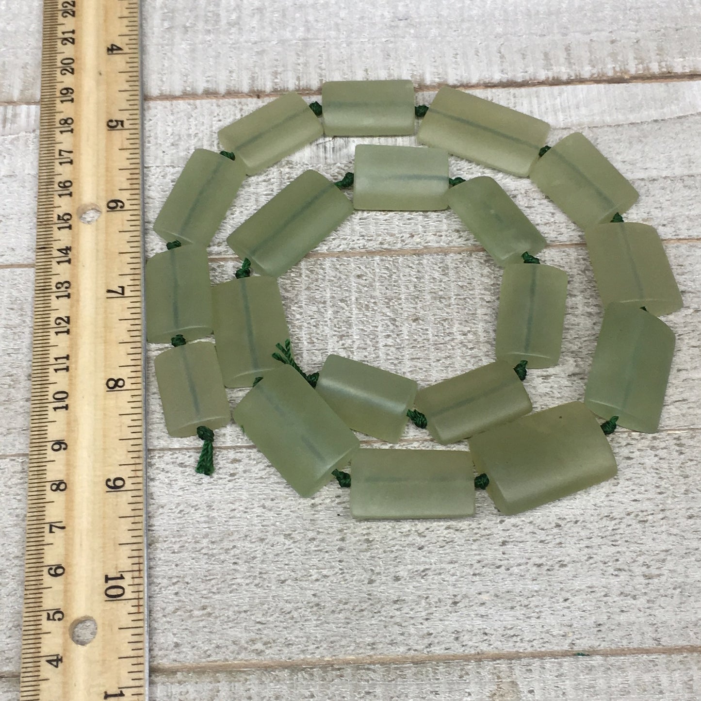 120.8g,21mm-31mm,19 Beads,Natural Serpentine Rectangle Beads Strand, 22",BN224