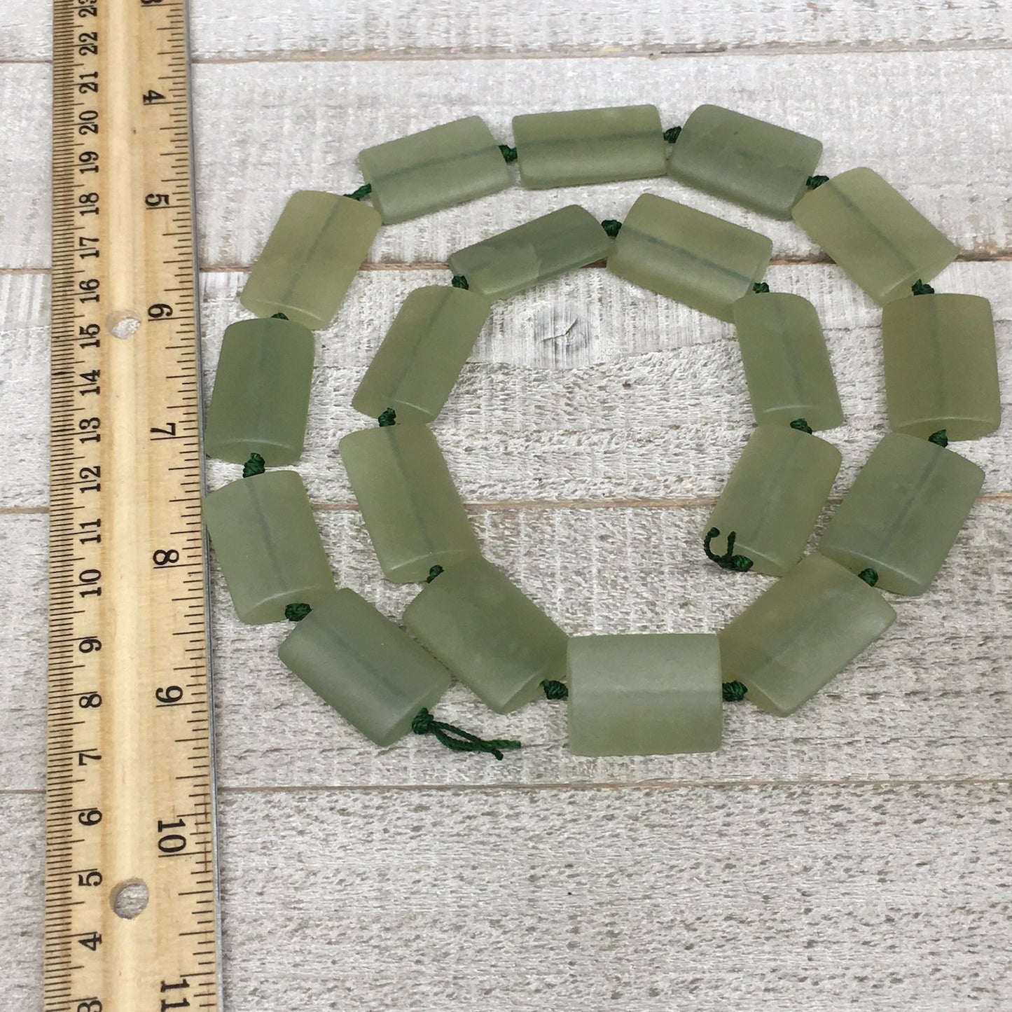 131.2g,25mm-28mm,19 Beads,Natural Serpentine Rectangle Beads Strand, 22",BN230