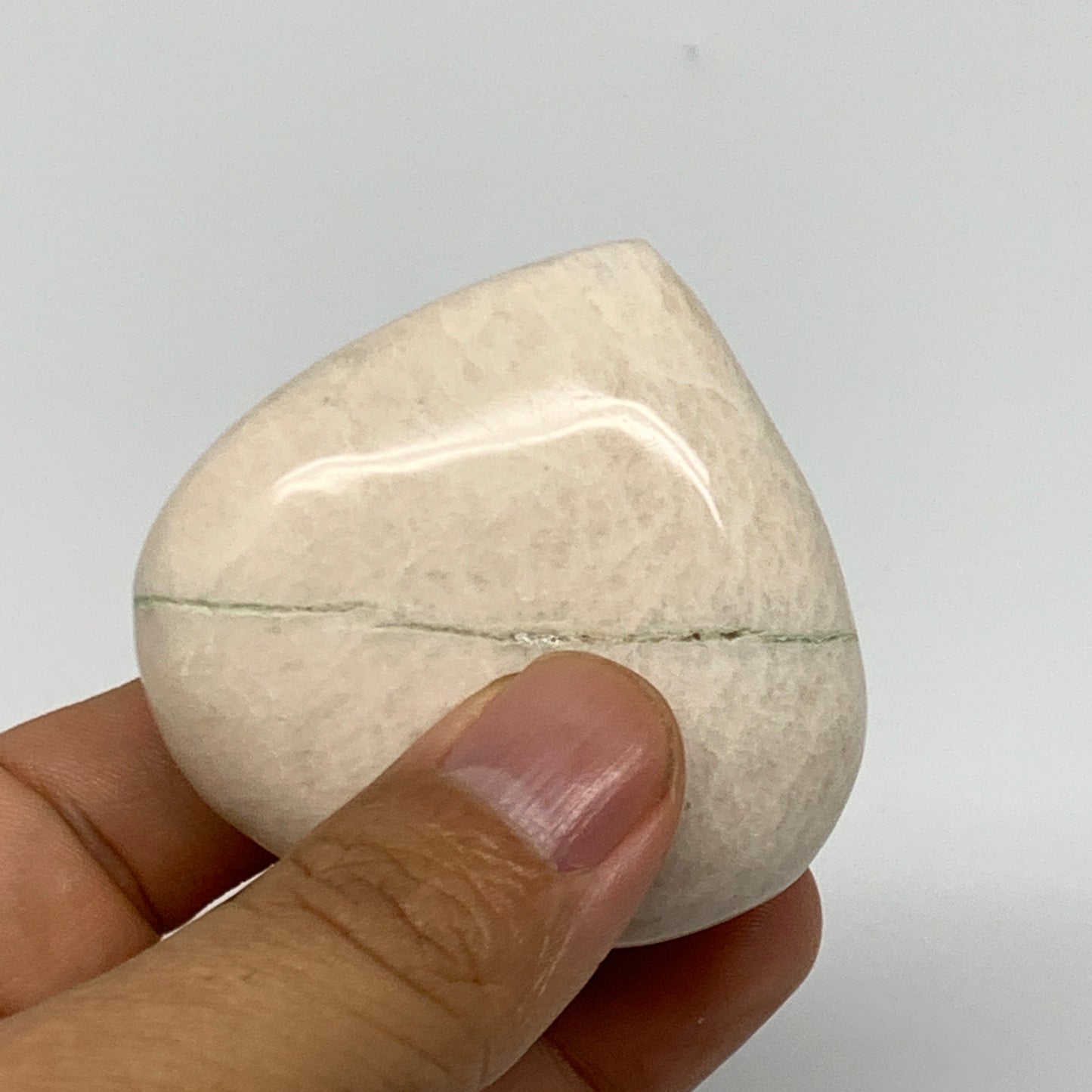 83.25g, 2"x2.1"x0.9", White Moonstone Heart Crystal Polished Gemstone, B22126
