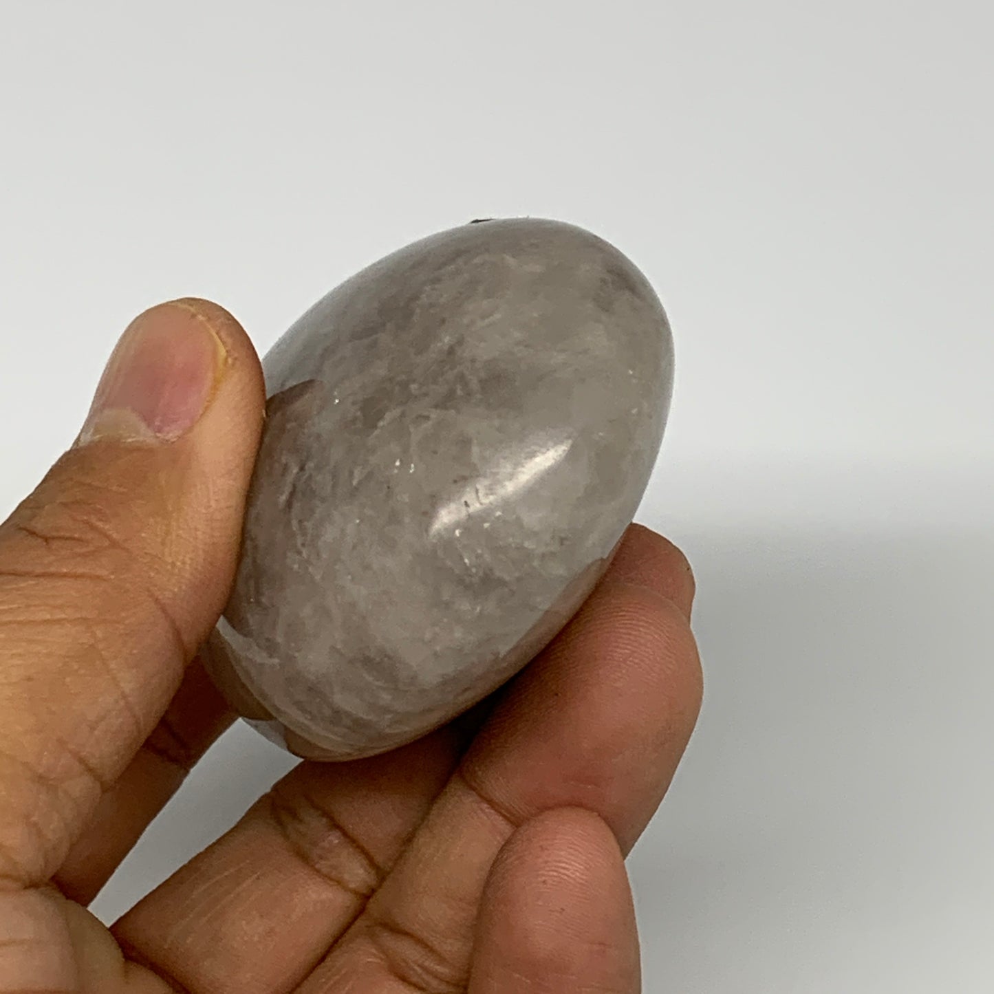 142g ,2.6"x2"x1.2", Blue Rose Quartz Palm-stone @Madagascar,B25261