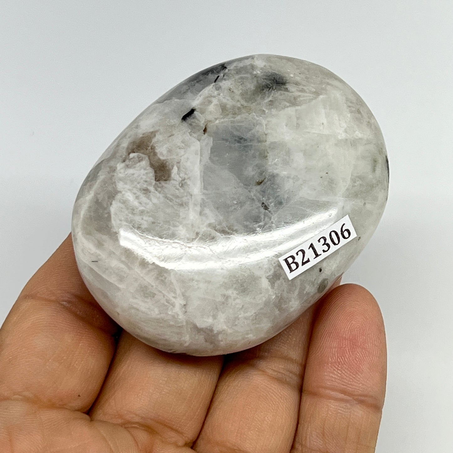 108.7g,2.4"x1.8"x0.9", Rainbow Moonstone Palm-Stone Polished from India, B21306