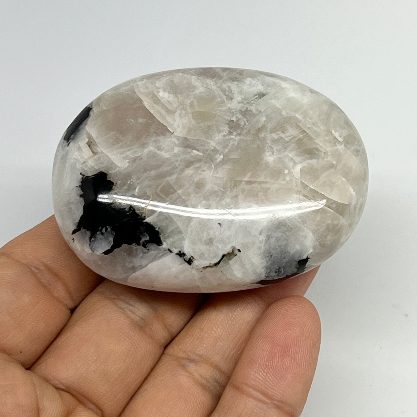 108.7g,2.4"x1.8"x0.9", Rainbow Moonstone Palm-Stone Polished from India, B21306