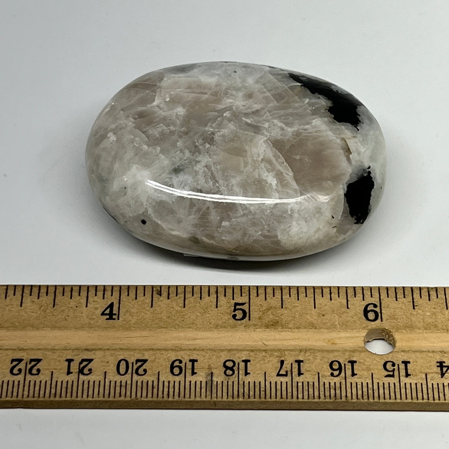 108.7g,2.4"x1.8"x0.9", Rainbow Moonstone Palm-Stone Polished from India, B21306