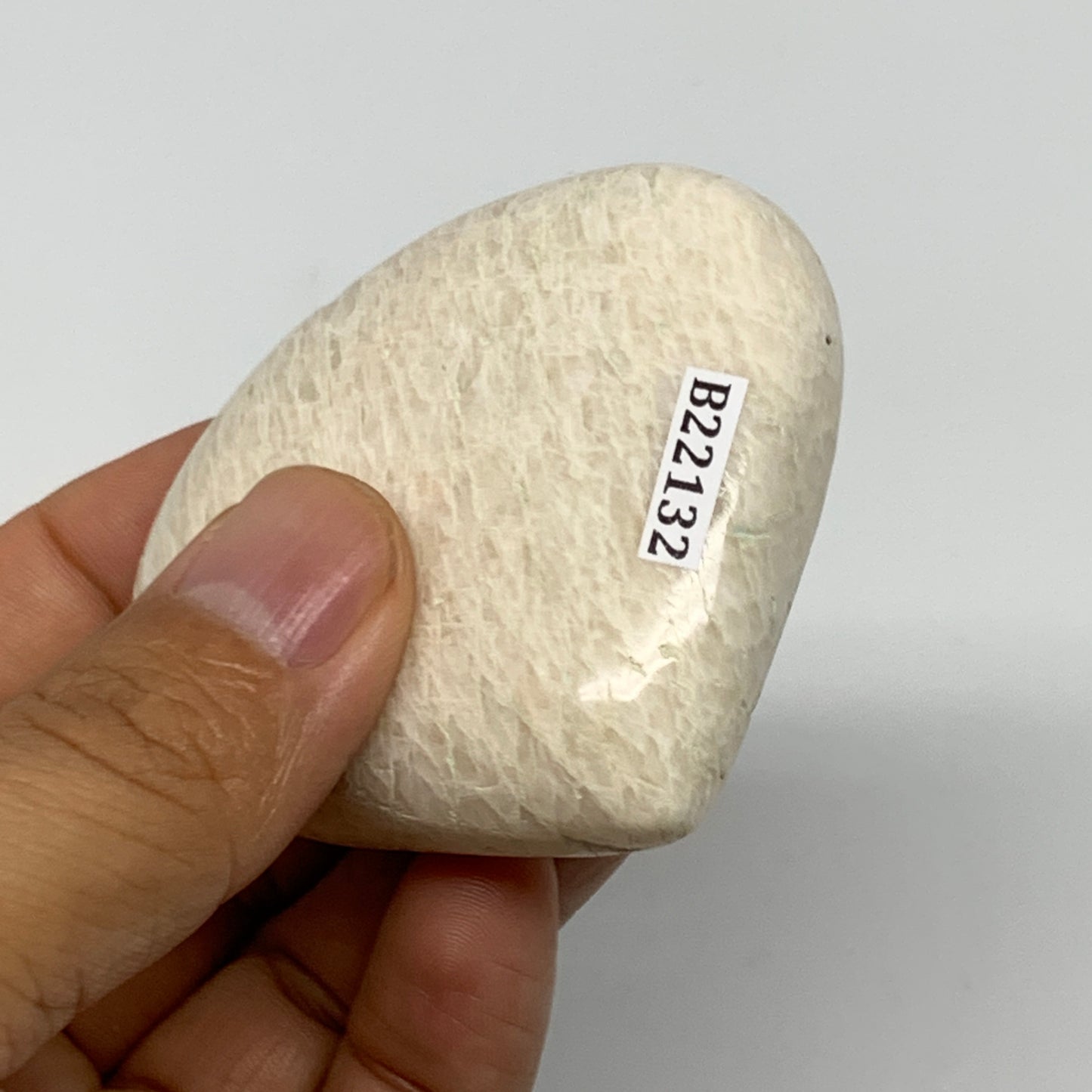 98.7g, 2.2"x2.4"x0.8", White Moonstone Heart Crystal Polished Gemstone, B22132