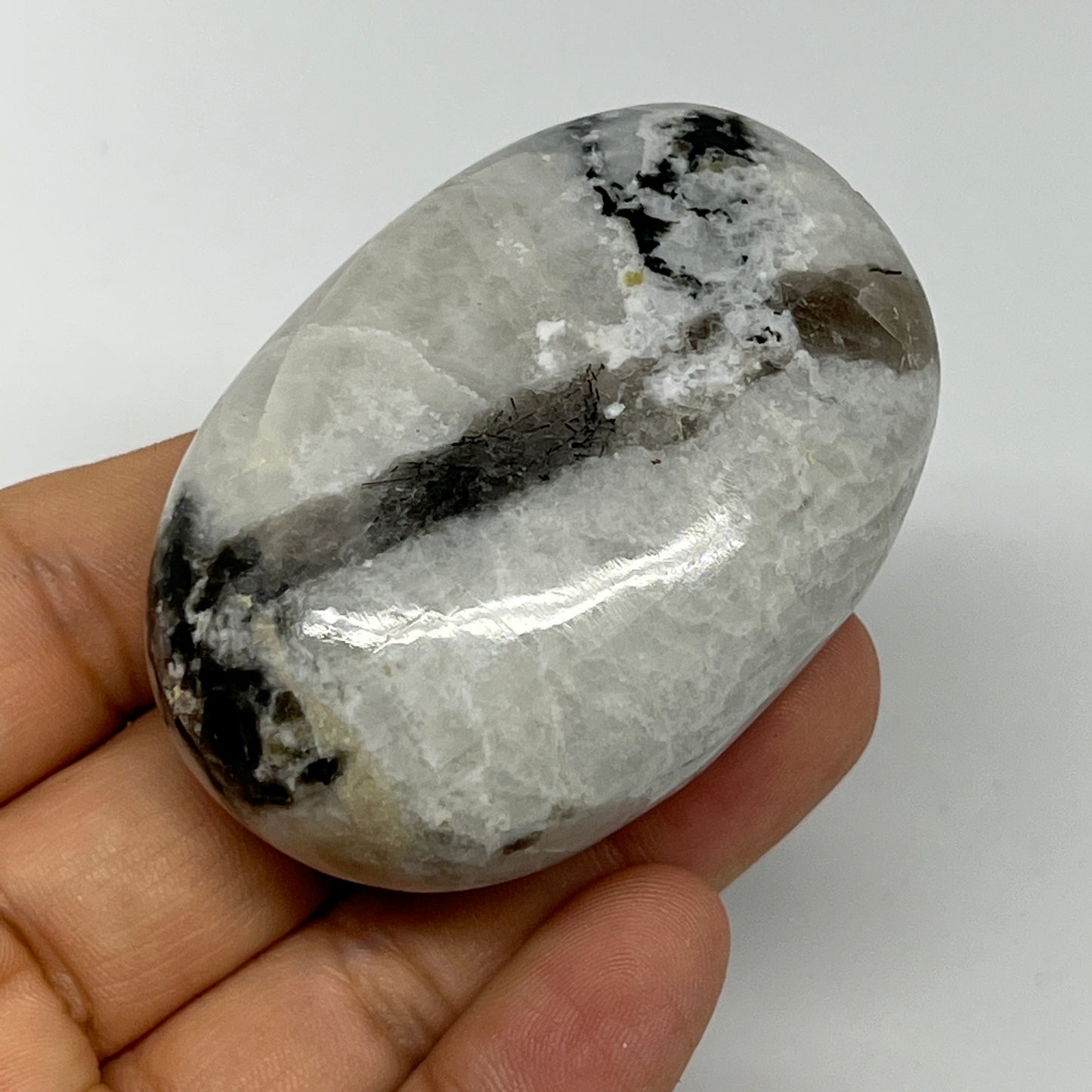 98.6g,2.4"x1.7"x1", Rainbow Moonstone Palm-Stone Polished from India, B21313