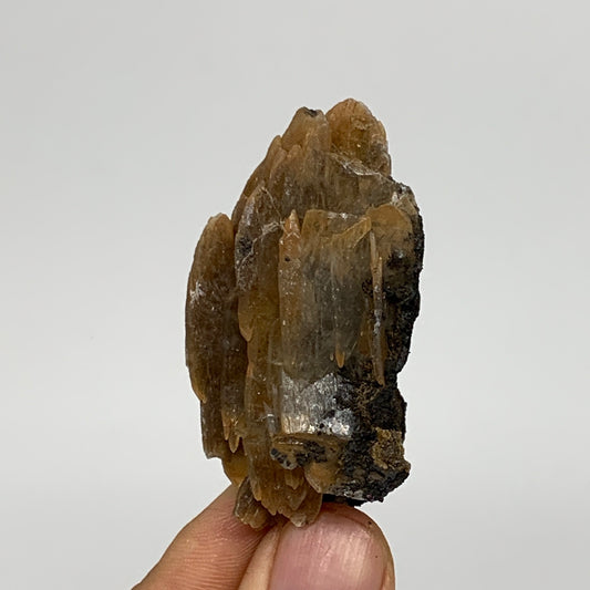 34.7g, 2.3"x1.1"x1", Small Blue Barite Mineral Specimen @Morocco, B10797