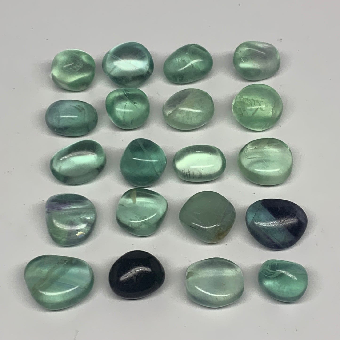 115.9g, 0.6"-0.9", 20pcs, Green Fluorite Crystal Tumbled Stones, B26935