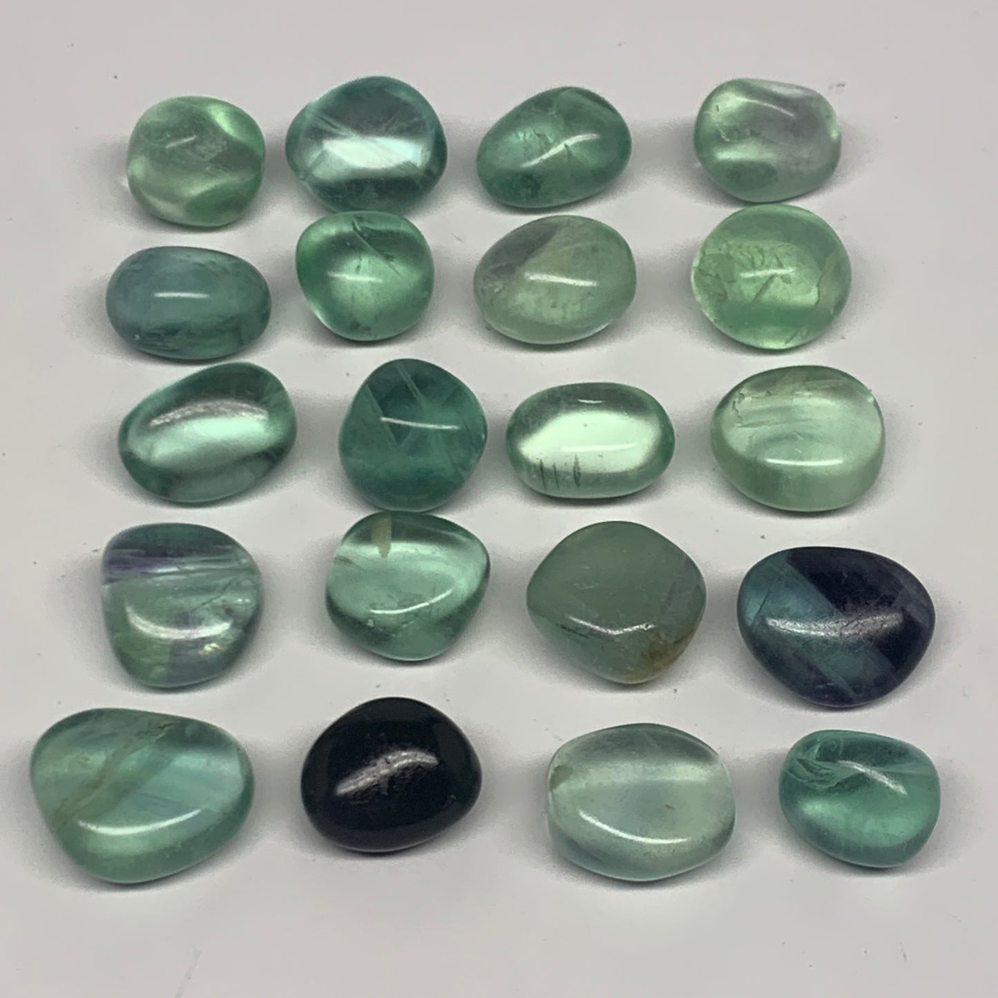 115.9g, 0.6"-0.9", 20pcs, Green Fluorite Crystal Tumbled Stones, B26935