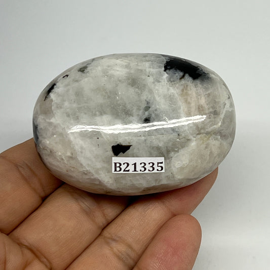 115.5g,2.3"x1.7"x1.2", Rainbow Moonstone Palm-Stone Polished from India, B21335