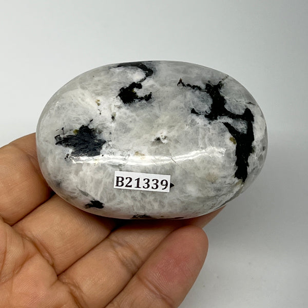 132.3g,2.5"x1.8"x1.1", Rainbow Moonstone Palm-Stone Polished from India, B21339