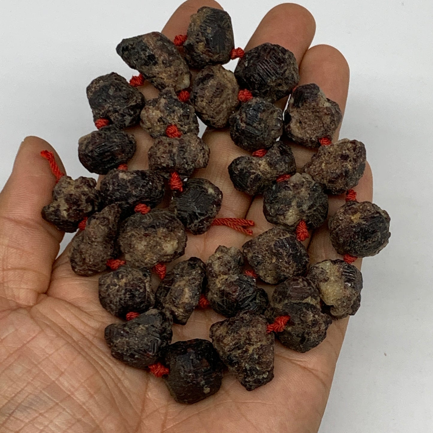 180g, 15-22mm, 28 Beads,Natural Rough Red Garnet Beads Strand Chips Chunk,B13170