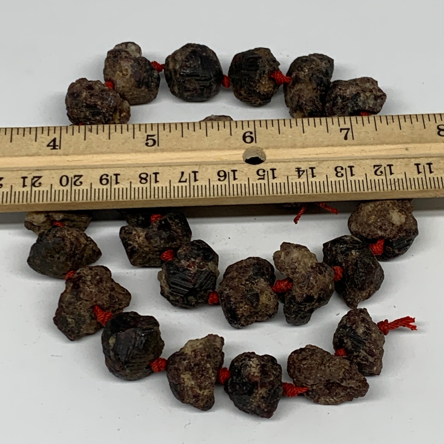 180g, 15-22mm, 28 Beads,Natural Rough Red Garnet Beads Strand Chips Chunk,B13170