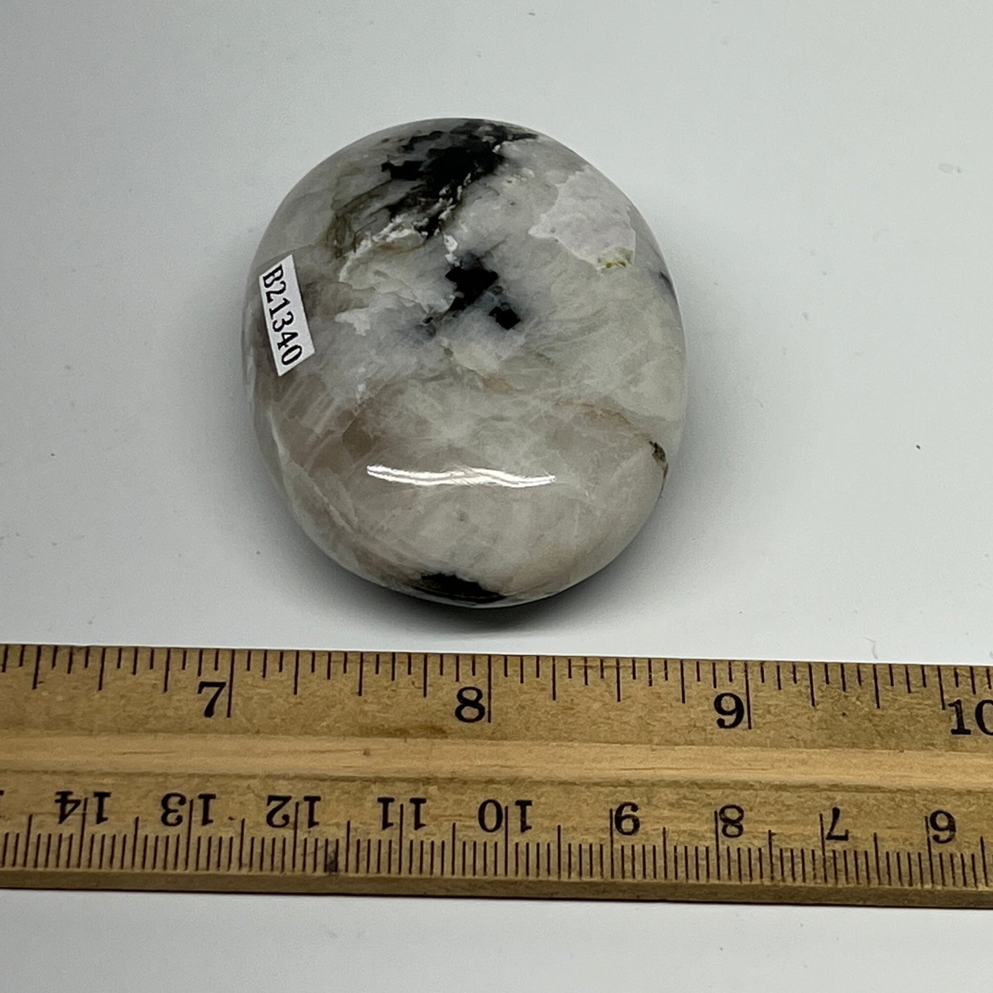 113.9g,2.4"x1.8"x1", Rainbow Moonstone Palm-Stone Polished from India, B21340