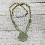 16.7g,2mm-26mm, Green Serpentine Flower Carved Beaded Necklace,16"-18",NPH332