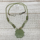 15.4g,2mm-27mm, Green Serpentine Flower Carved Beaded Necklace,16"-18",NPH345