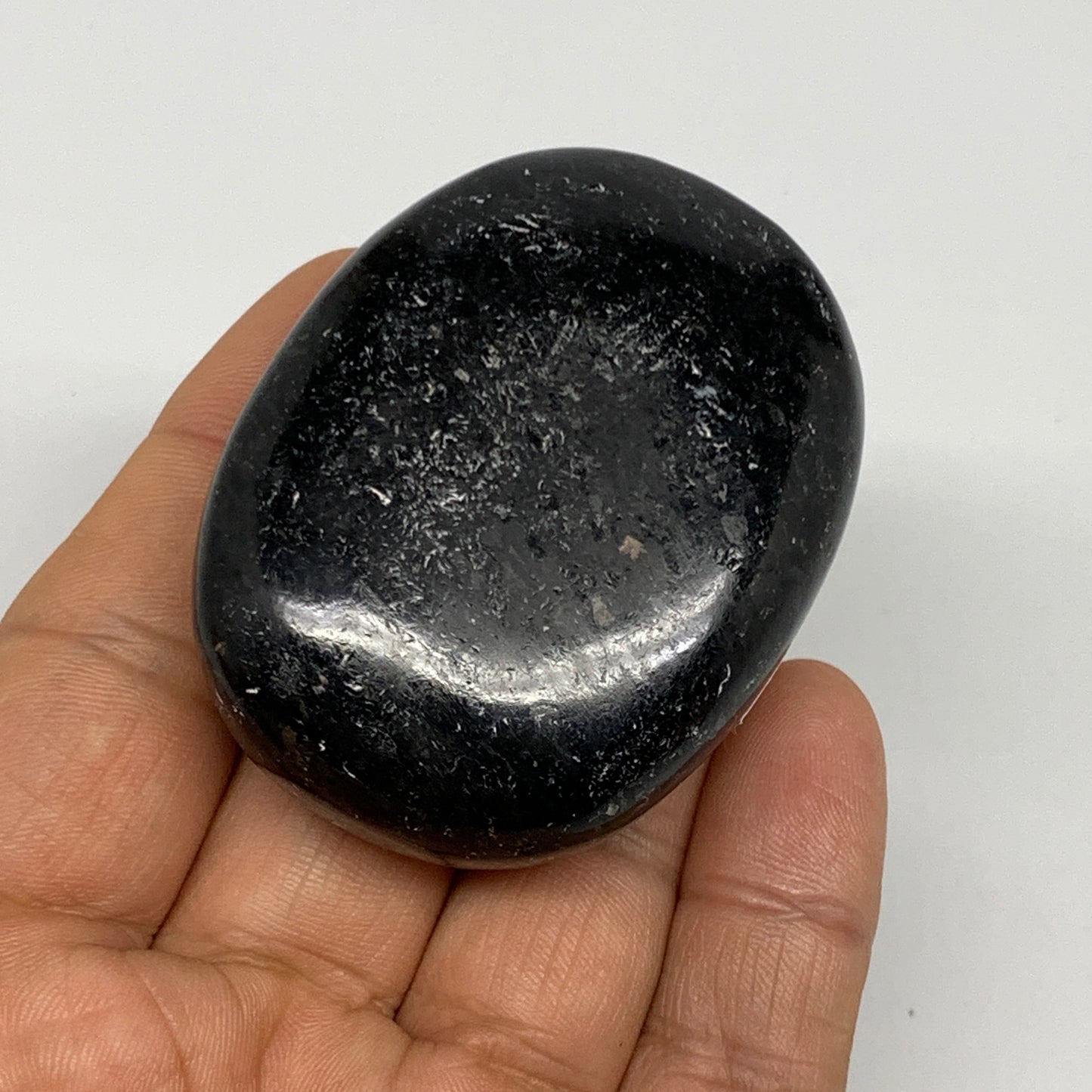 97.7g,2.2"x1.7"x0.8", Labradorite Palm-stone Tumbled Reiki @Madagascar,B25059