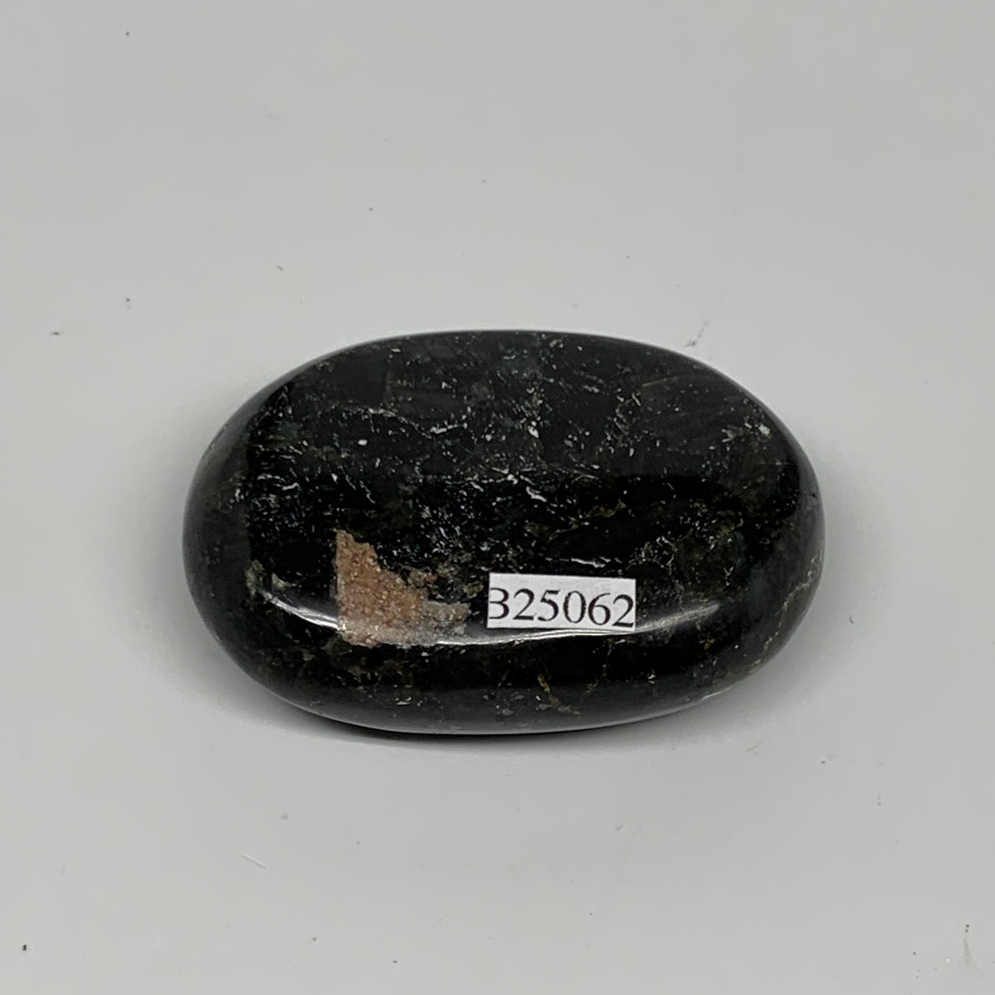 75.6g,2.3"x1.6"x0.7", Labradorite Palm-stone Tumbled Reiki @Madagascar,B25062