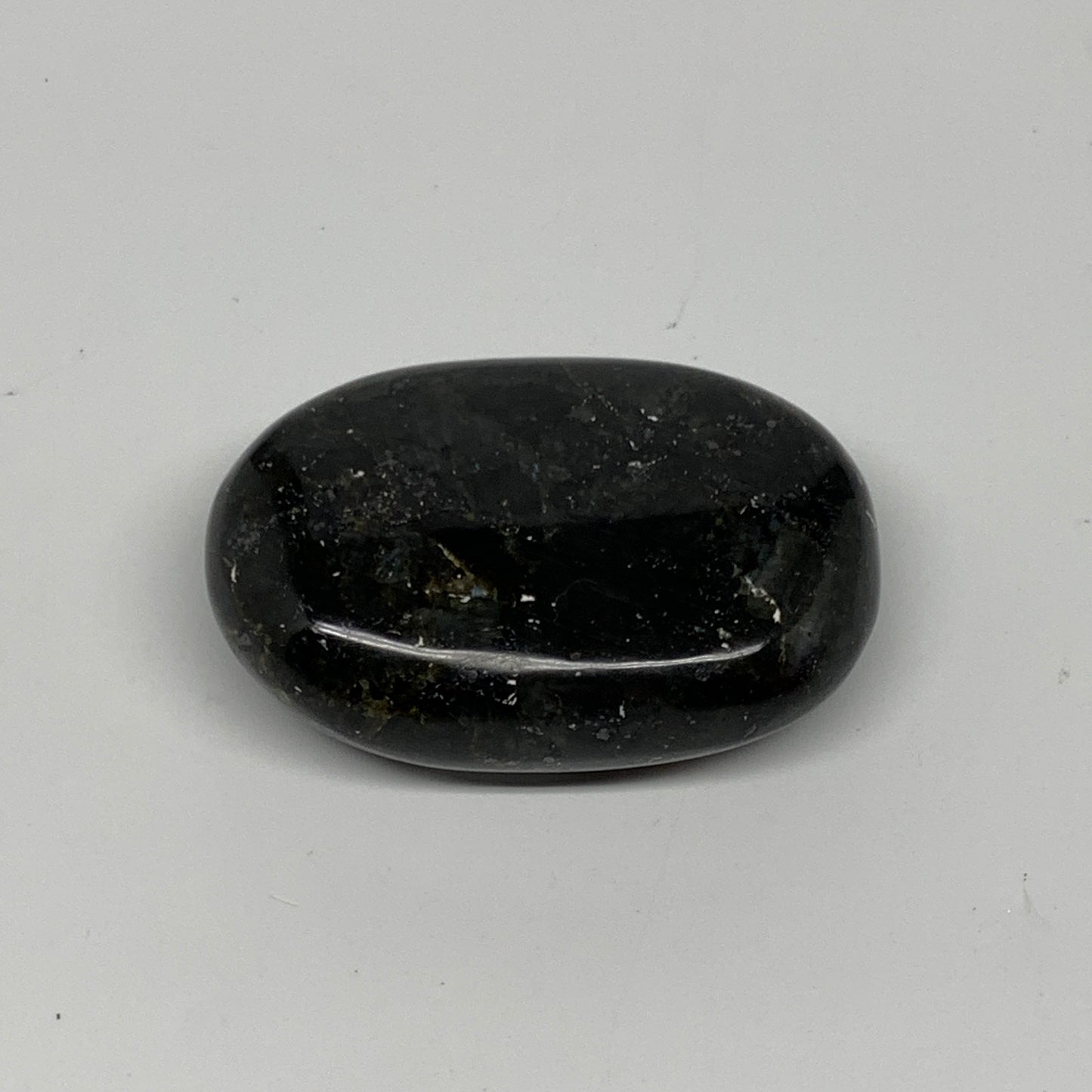 75.6g,2.3"x1.6"x0.7", Labradorite Palm-stone Tumbled Reiki @Madagascar,B25062