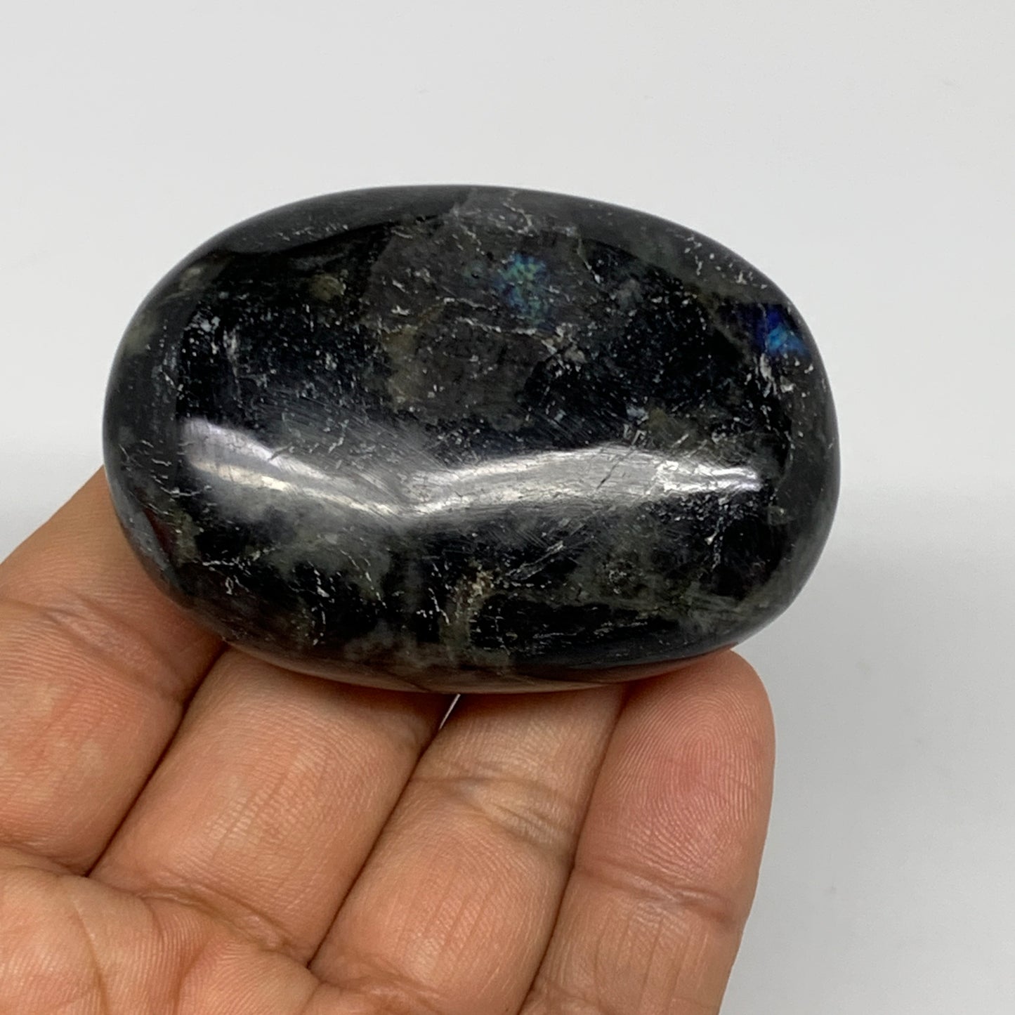 98.8g,2.3"x1.6"x0.9", Labradorite Palm-stone Tumbled Reiki @Madagascar,B25068