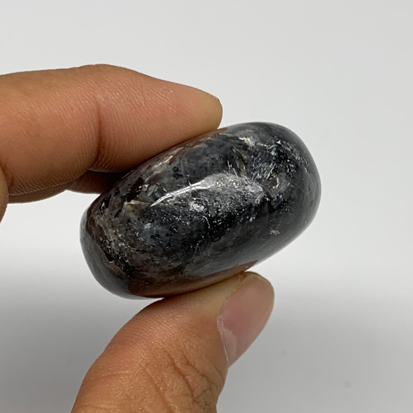 78.6g,2"x1.5"x0.8", Labradorite Palm-stone Tumbled Reiki @Madagascar,B25069