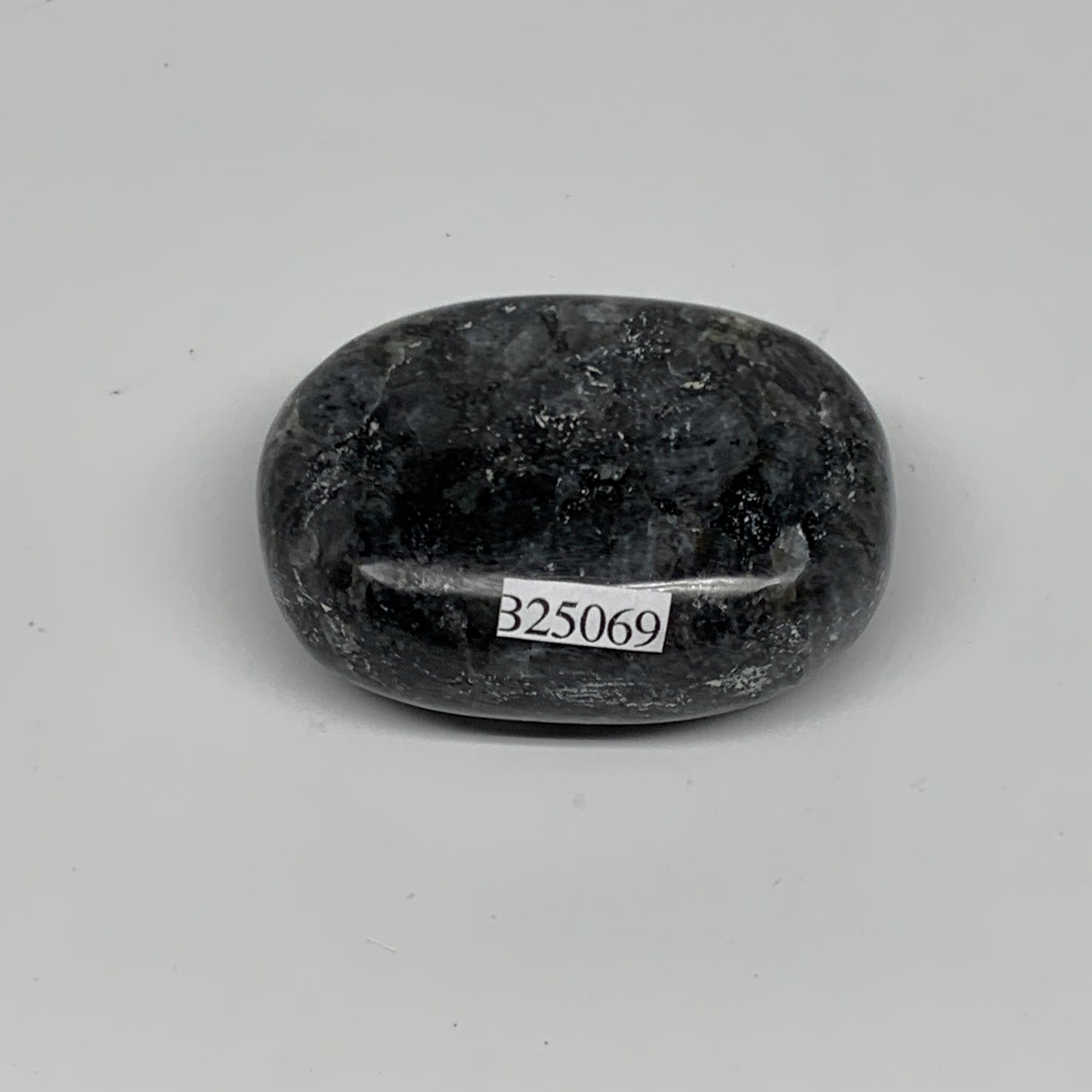 78.6g,2"x1.5"x0.8", Labradorite Palm-stone Tumbled Reiki @Madagascar,B25069