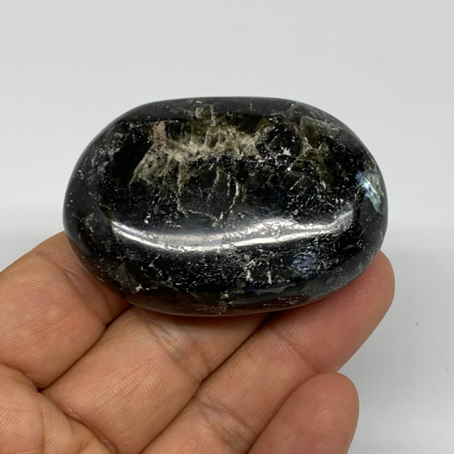 78.1g,2.2"x1.5"x0.8", Labradorite Palm-stone Tumbled Reiki @Madagascar,B25070