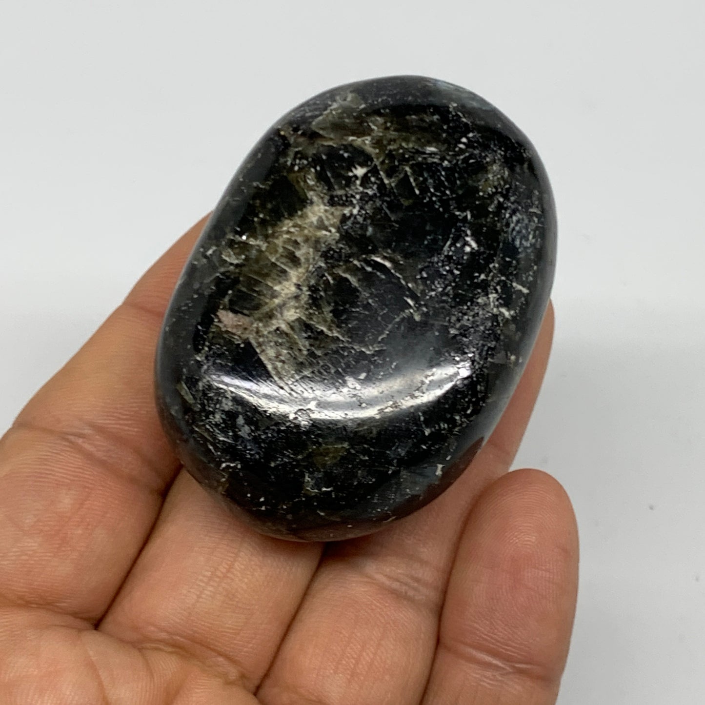 78.1g,2.2"x1.5"x0.8", Labradorite Palm-stone Tumbled Reiki @Madagascar,B25070