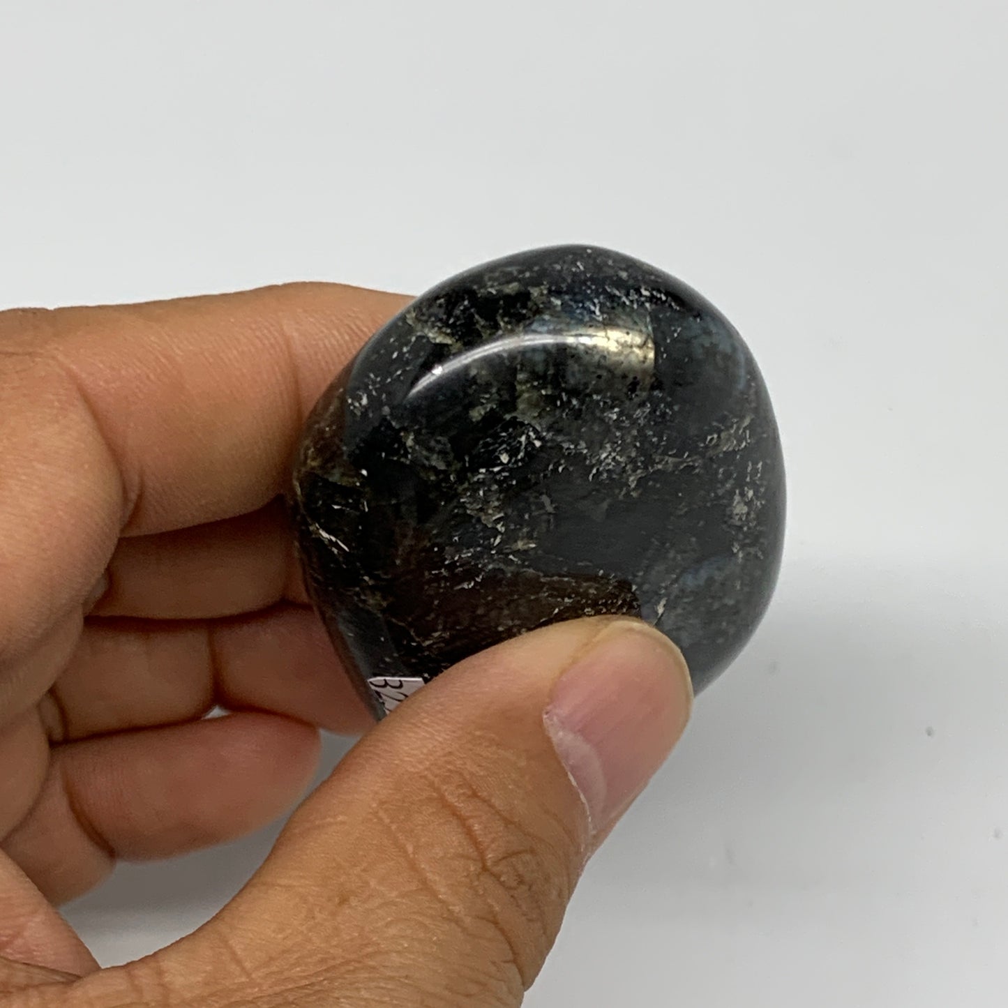 78.1g,2.2"x1.5"x0.8", Labradorite Palm-stone Tumbled Reiki @Madagascar,B25070