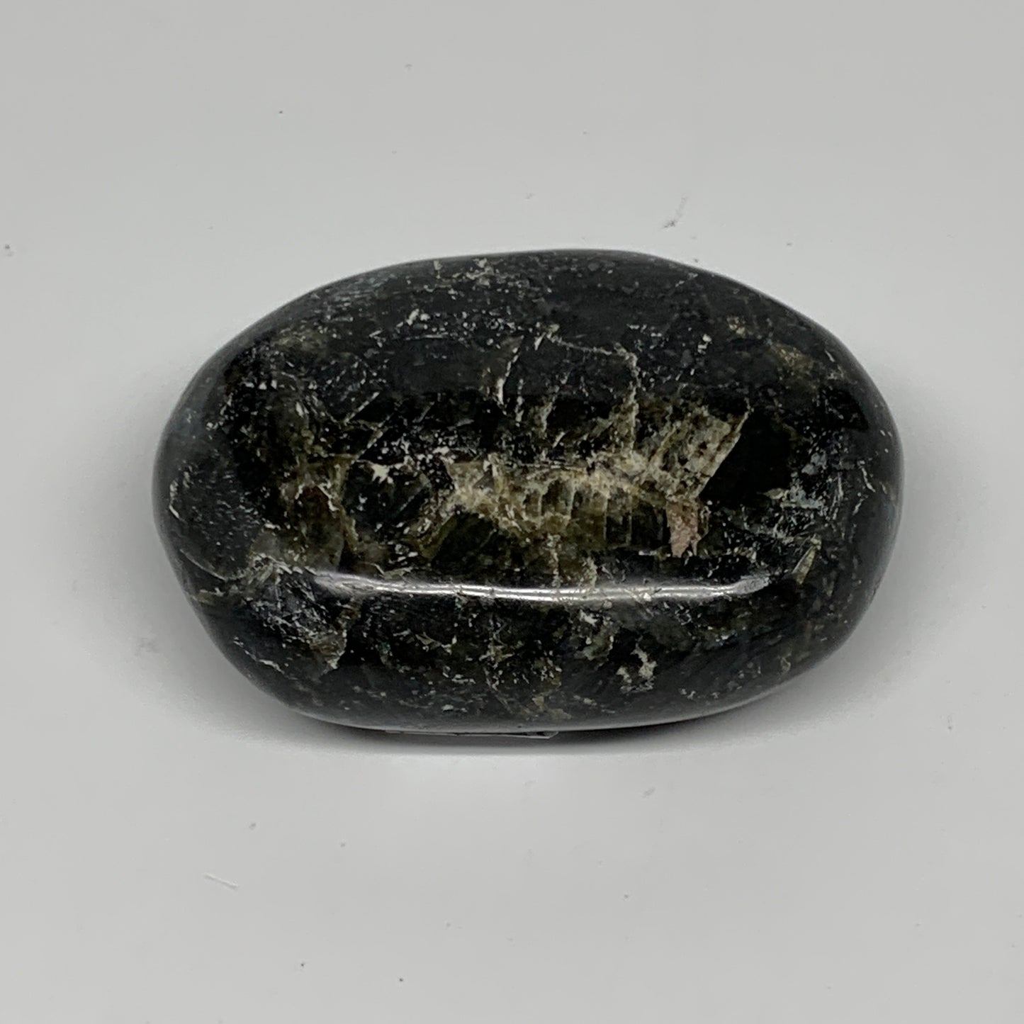 78.1g,2.2"x1.5"x0.8", Labradorite Palm-stone Tumbled Reiki @Madagascar,B25070