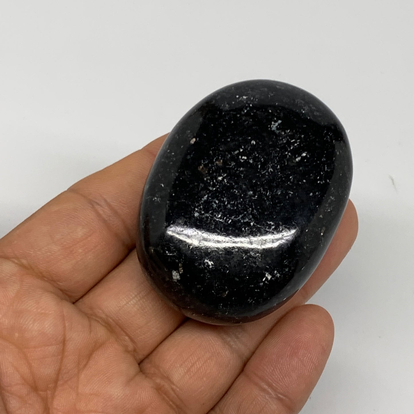 91.5g,2.2"x1.6"x0.8", Labradorite Palm-stone Tumbled Reiki @Madagascar,B25077