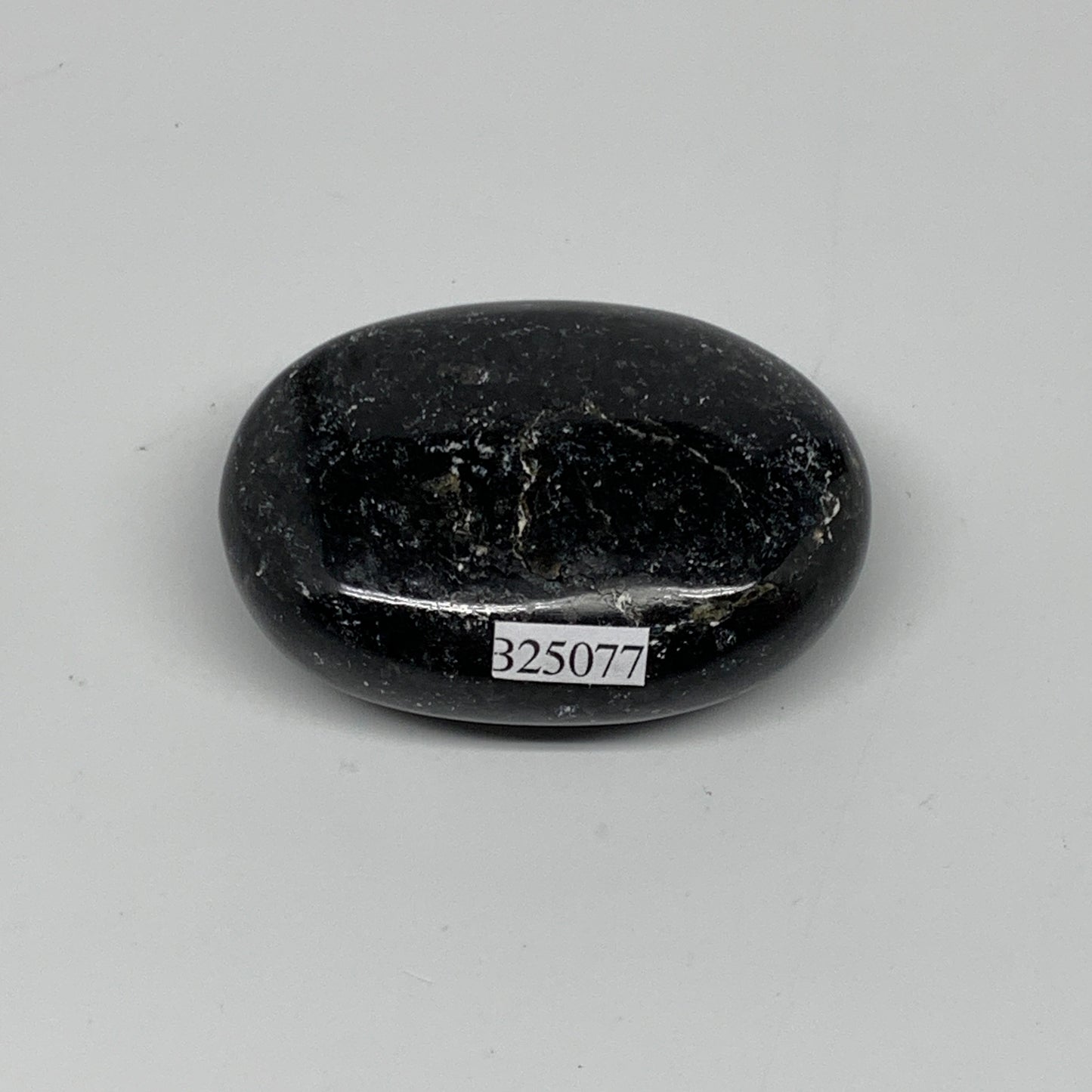 91.5g,2.2"x1.6"x0.8", Labradorite Palm-stone Tumbled Reiki @Madagascar,B25077