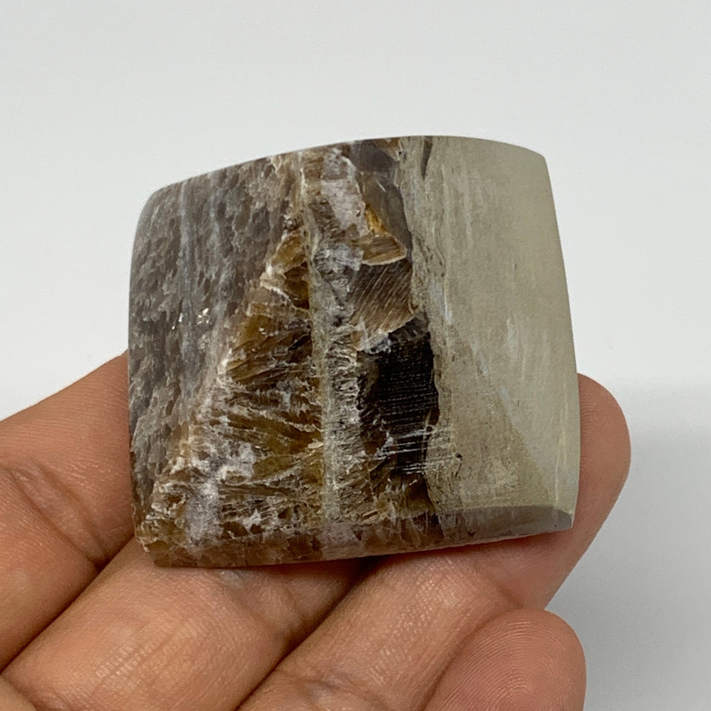 73.9g, 1.3"x1.8"x1.7" Chocolate/Gray Onyx Pyramid Gemstone @Morocco, B18979