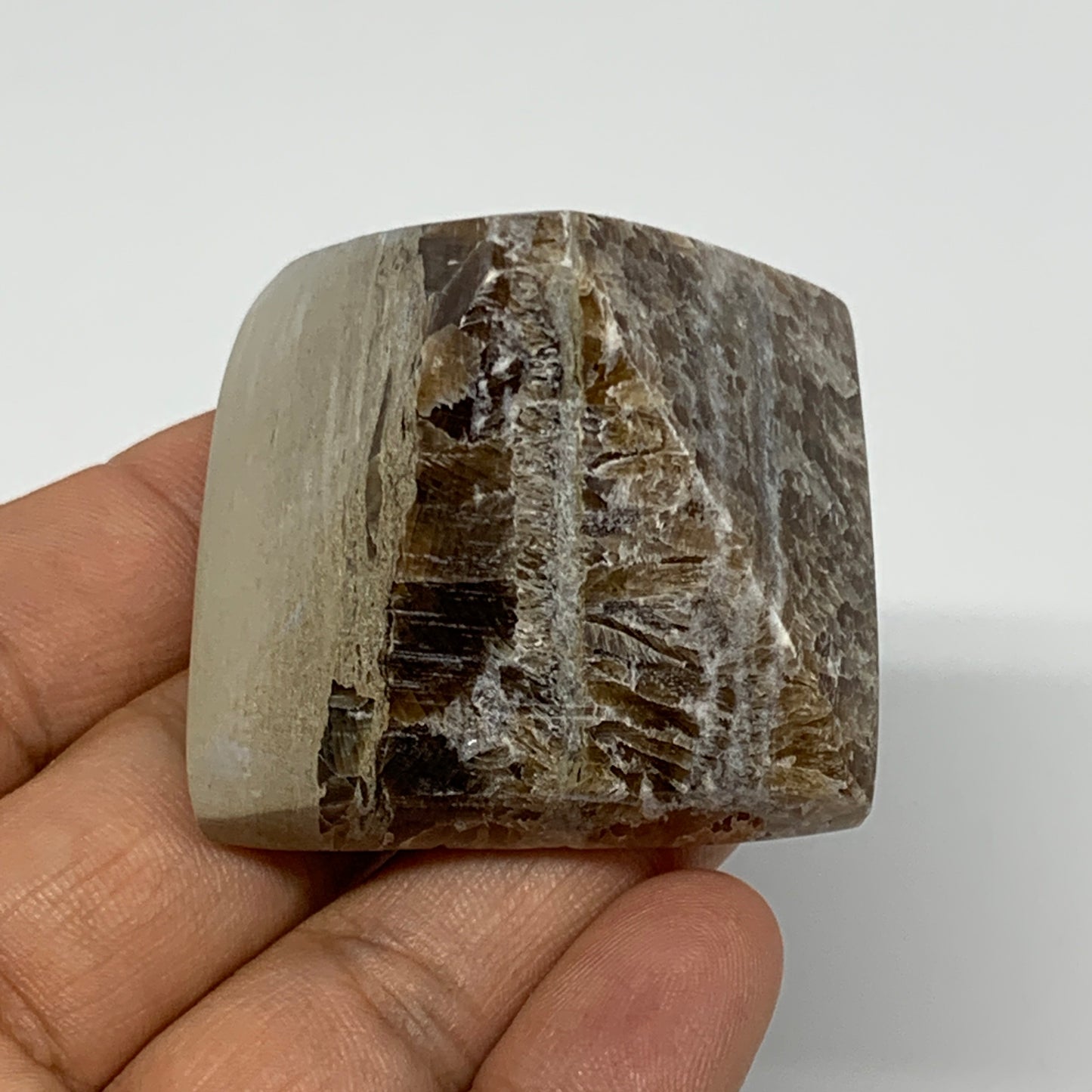 73.9g, 1.3"x1.8"x1.7" Chocolate/Gray Onyx Pyramid Gemstone @Morocco, B18979