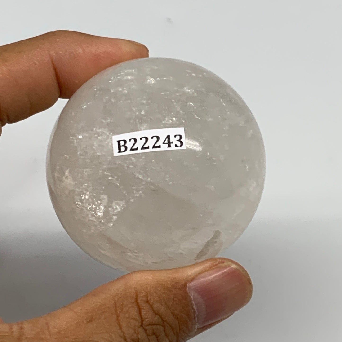 159.9g, 1.9" (48mm), Natural Quartz Sphere Crystal Gemstone Ball @Brazil, B22243