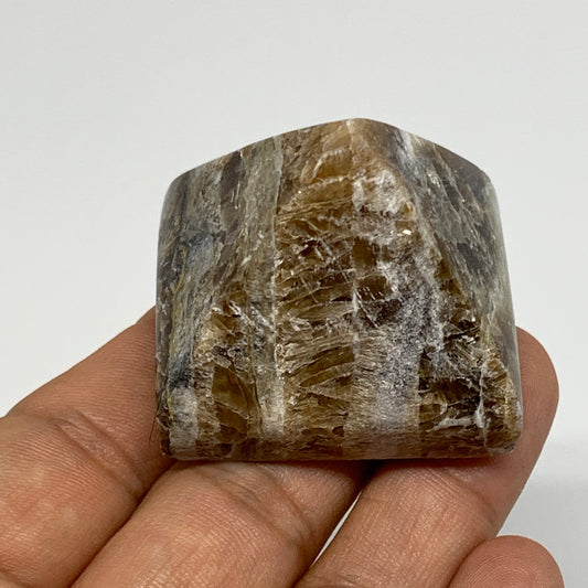 61.5g, 1.3"x1.6"x1.6" Chocolate/Gray Onyx Pyramid Gemstone @Morocco, B18992