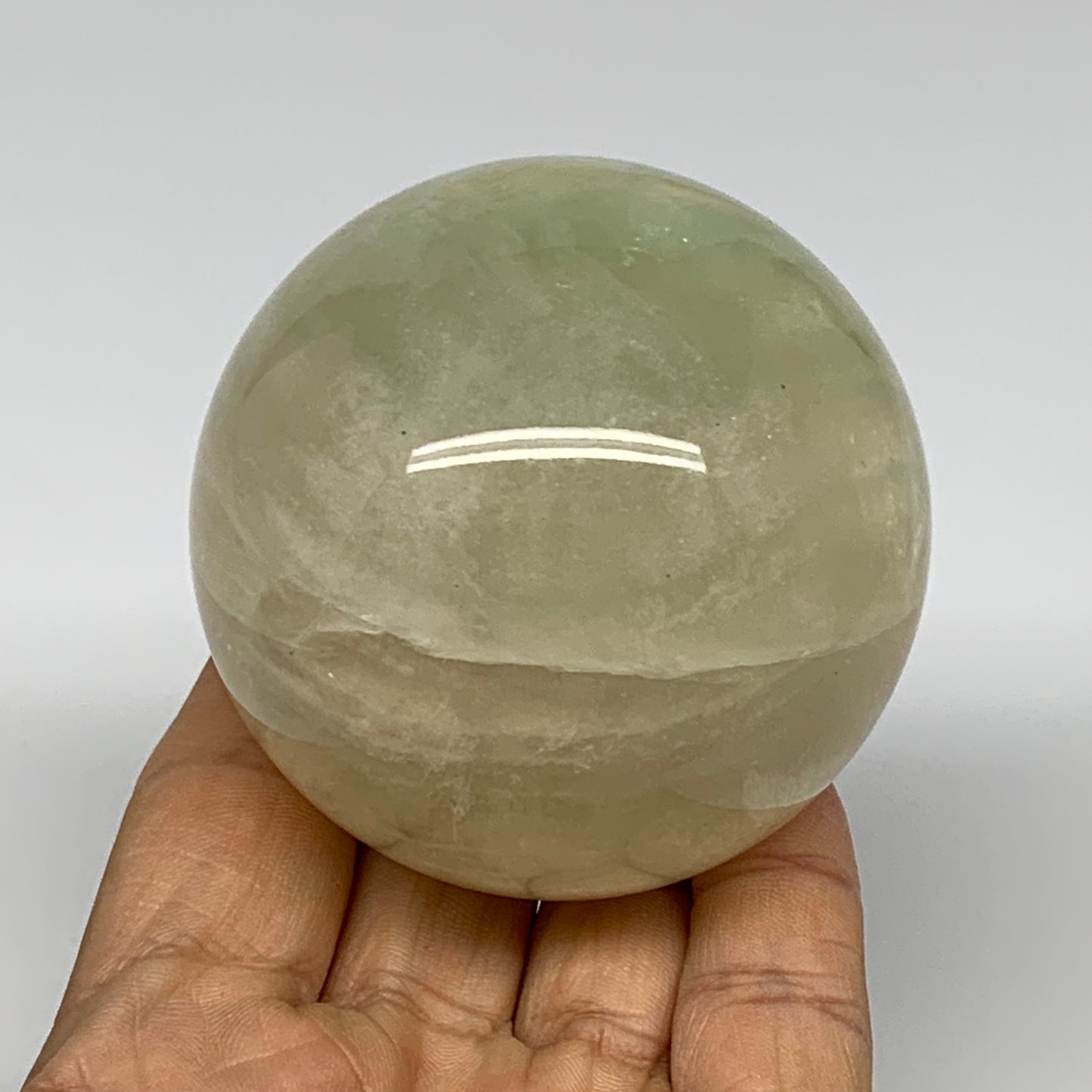 425.7g, 2.5" (64mm), Fluorite Sphere Ball Gemstone Crystal @Madagascar, B25390